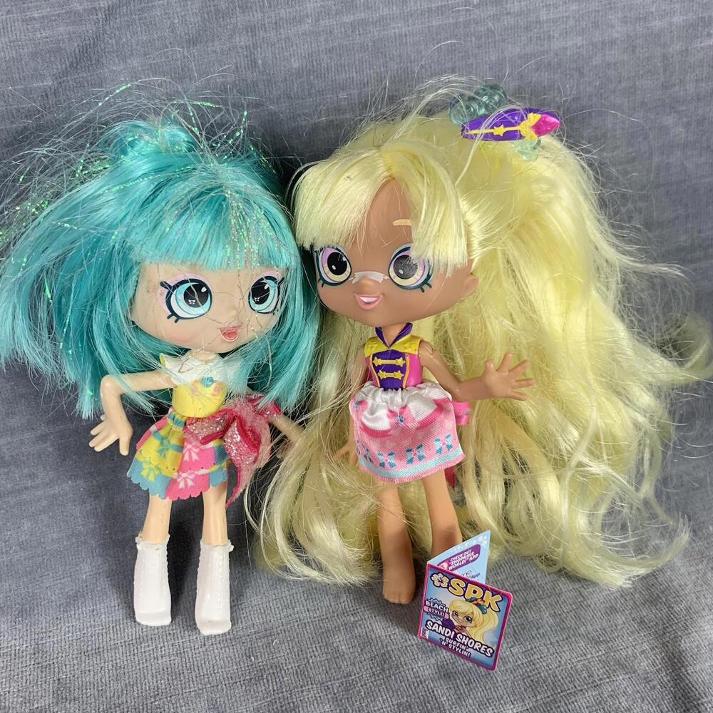 2 Moose Shopkins Dolls With Some Accessories Pretti Pressie & Sandi Shores
